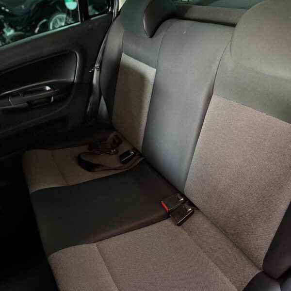 Volkswagen Voyage 1.0 - Imagem 6