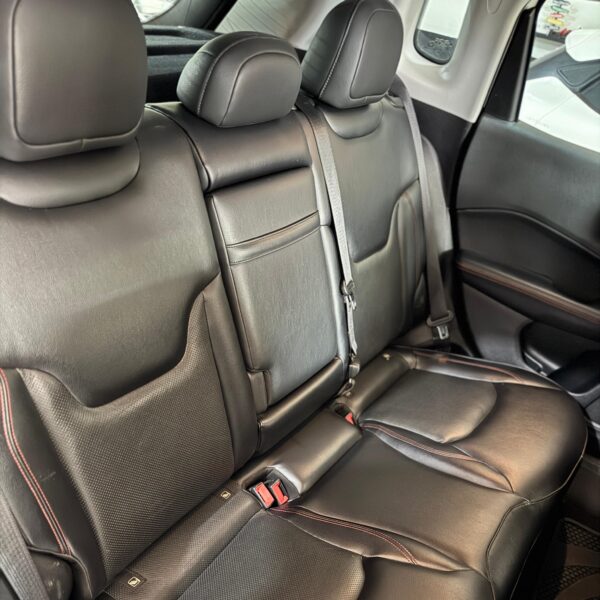 Jeep Compass Trailhawk 2.0 - Imagem 8