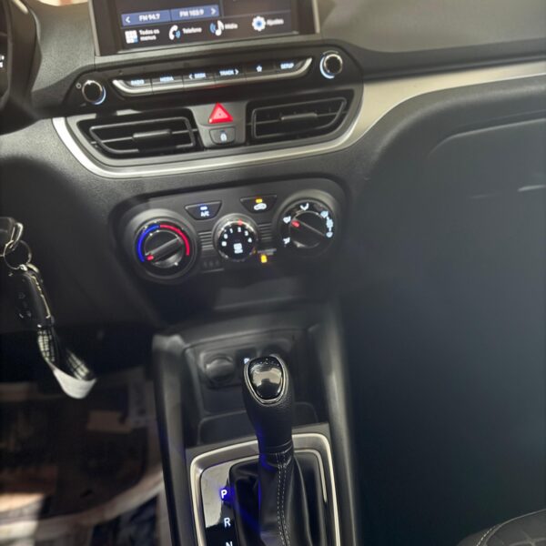 Hyundai HB20 1.0 - Imagem 12