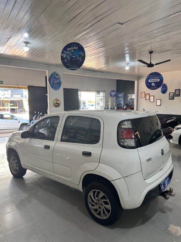 Fiat Uno 1.0 Attractive - Imagem 7