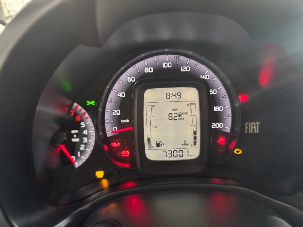 Fiat Uno 1.0 Attractive - Imagem 8