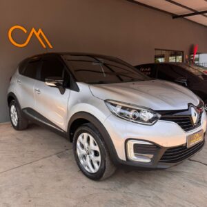 RENAULT CAPTUR 1.6 AUTOMÁTICA • 2018/2019